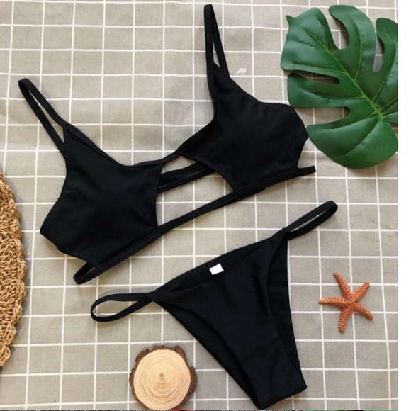 NEW🎉Chloe Black Cutout Strappy Bikini 🏖🏖 - Picture 4 of 4